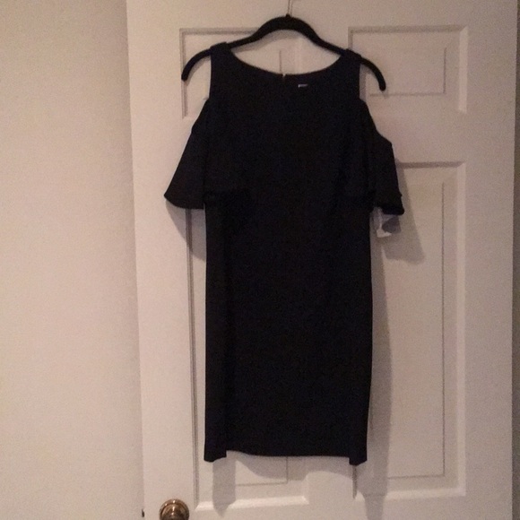 Chelsea28 Dresses & Skirts - Black dress